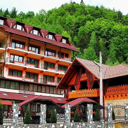 Restaurant Piatra Craiului בית הארחה Dîmbovicioara