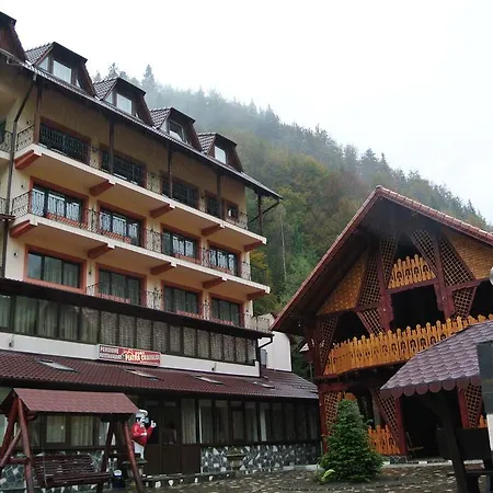 בית הארחה Restaurant Piatra Craiului Dîmbovicioara